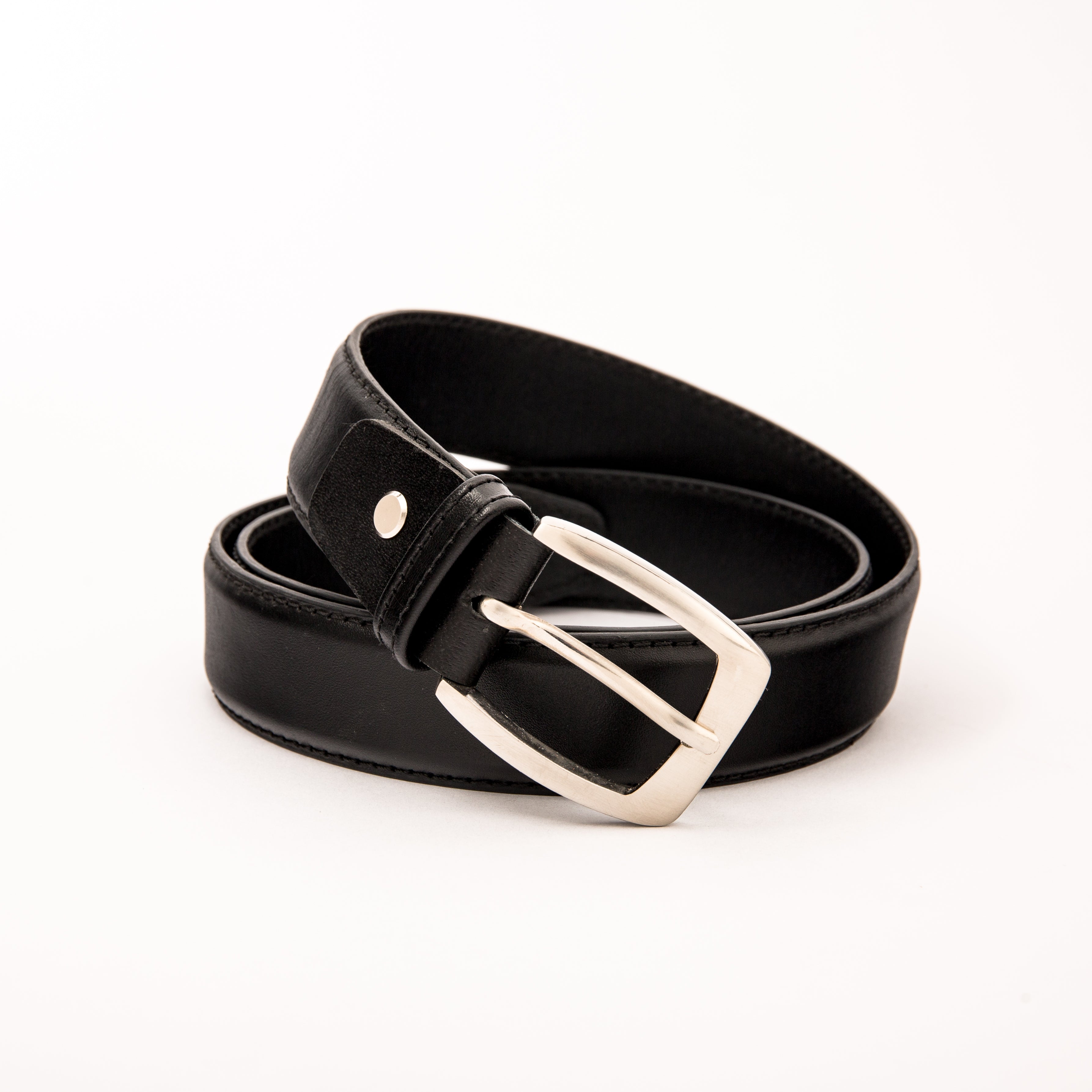 Classic Men's Belt . Black - Silver Buckle