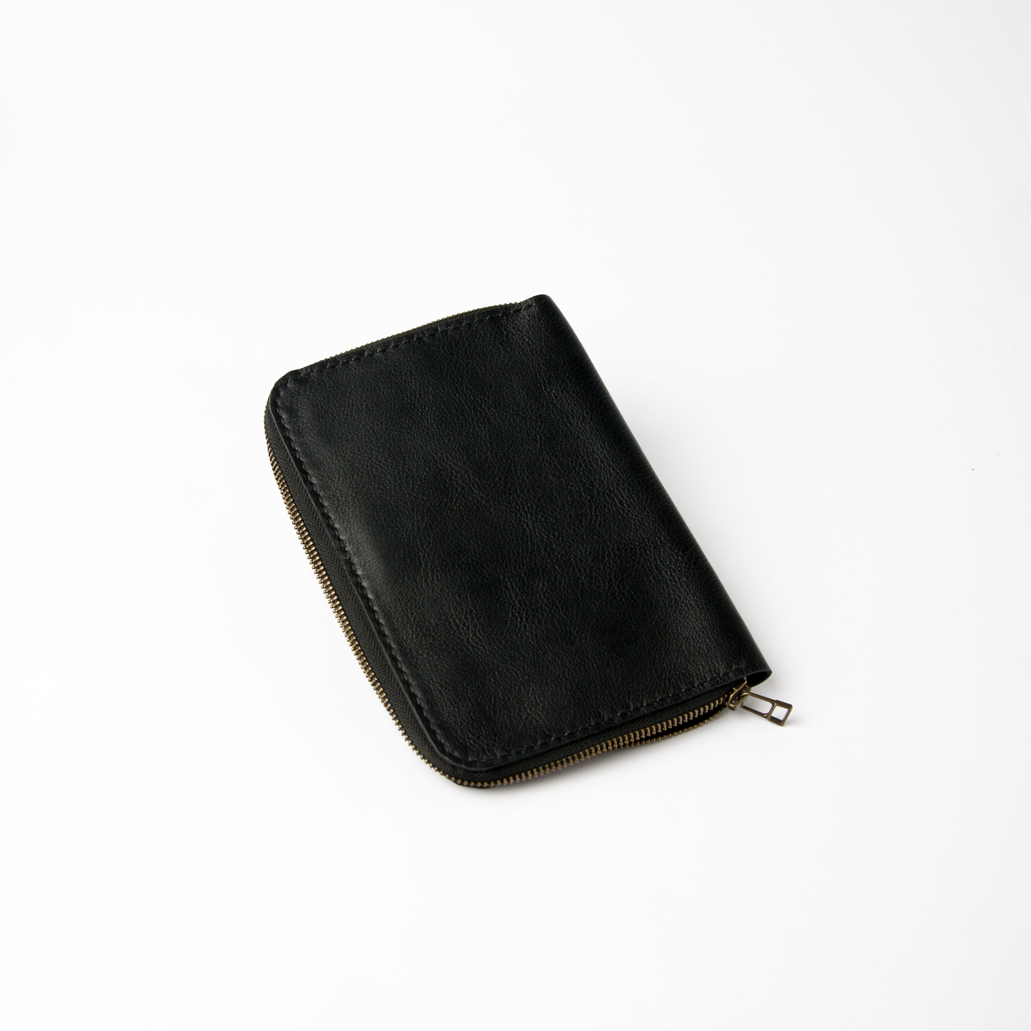 Refillable Zippered Notebook Cover . Black