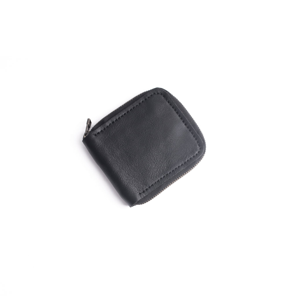Noir pebble Zippered Bi-fold Wallet