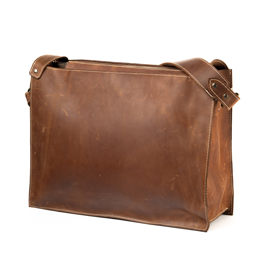 Lionell Grand Braided Leather Shoulder Bag | Oversized Woven Tote