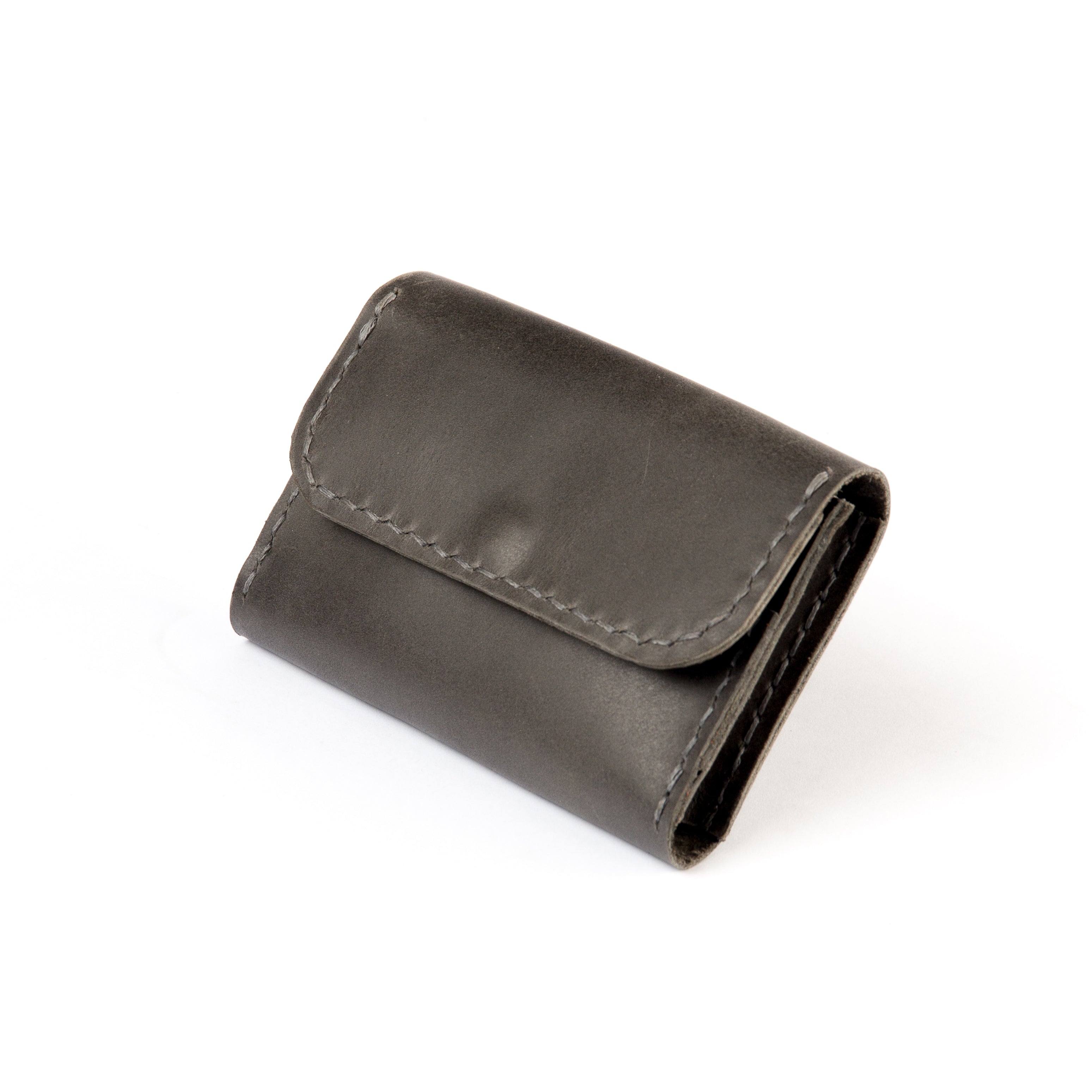 Closed view of Lionell handmade compact leather wallet in grey color